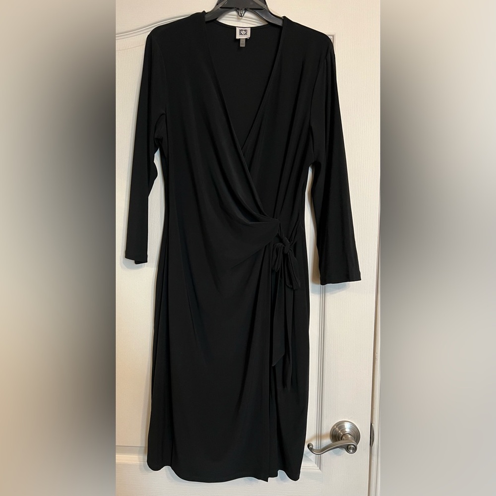 Anne Klein Classic Black Apparel